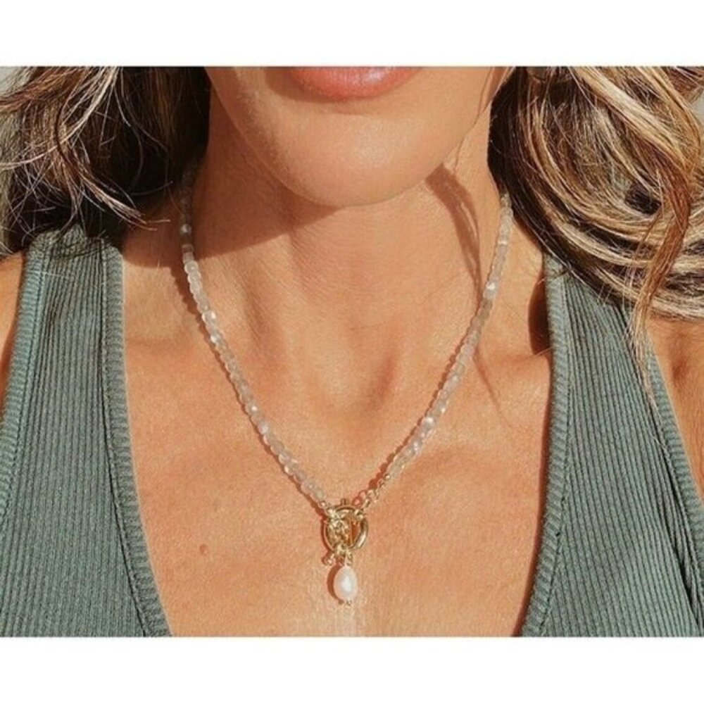 Labradorite Beaded Necklace Gold Toggle Clasp Pearl Pendant Waterproof Jewelry - Picture 4 of 13